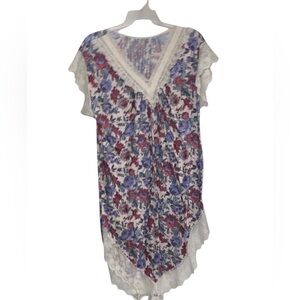 Vintage 90s cream w/ purple & pink Floral Lace Trim night gown / dress